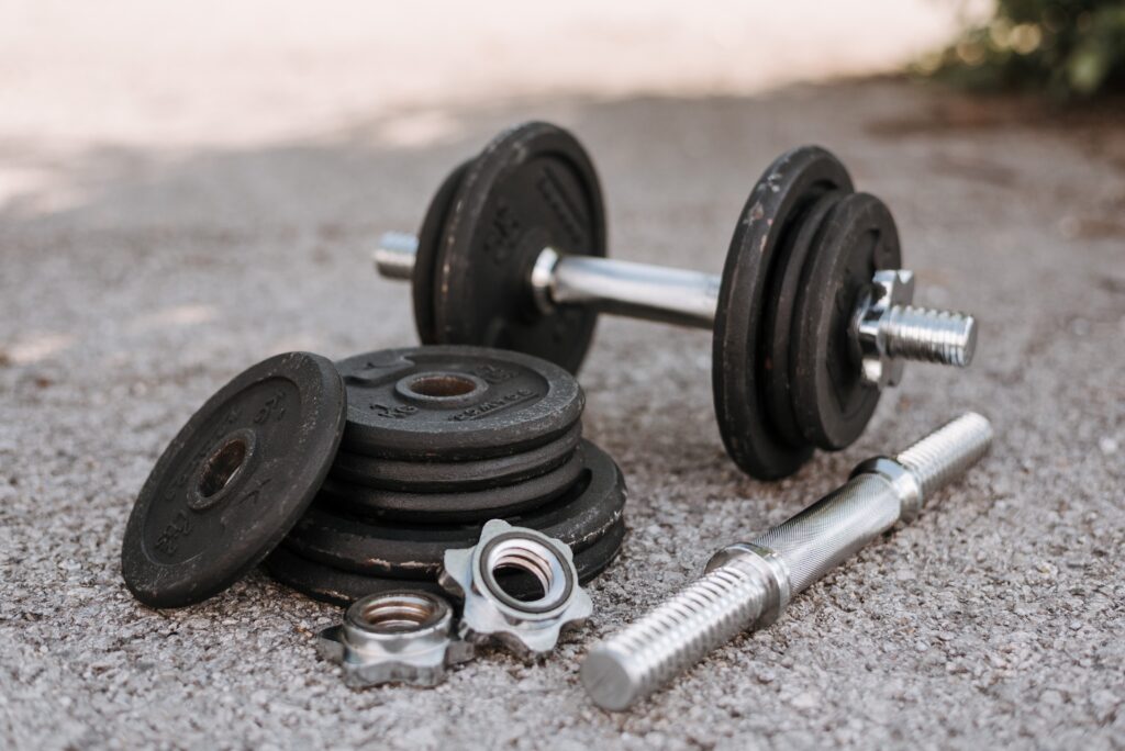 Types of Weightlifting Equipment